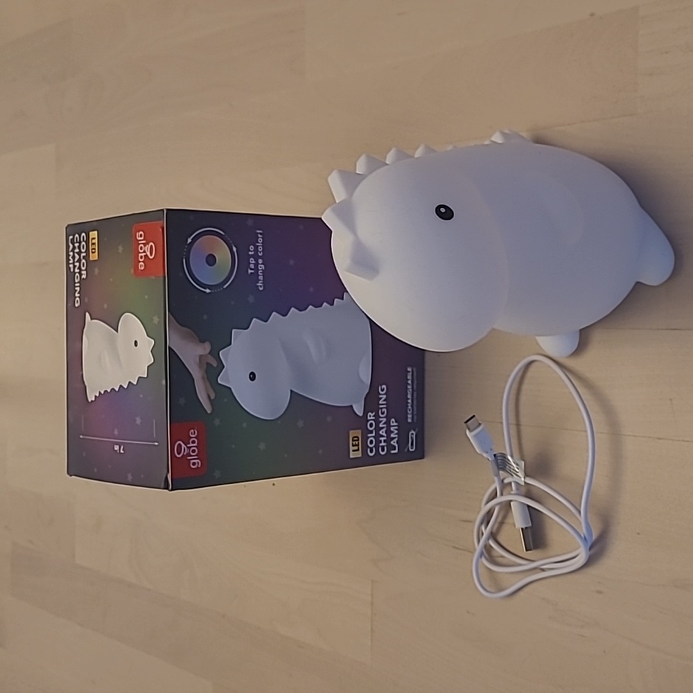 NIB Globe Tommy Dinosaur LED Color Changing Light with USB Charger BPA FREE
